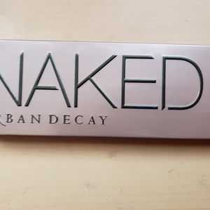 Urban decay naked 2
